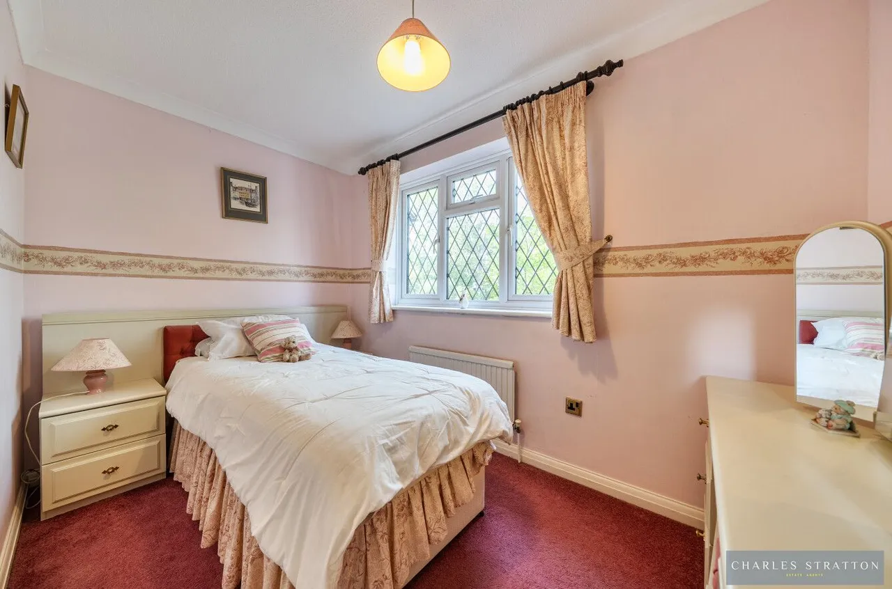 Brockton Close, Romford, RM1, photo 18