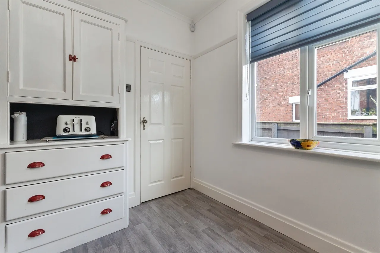 Gypsy Lane, Marton-In-Cleveland, Middlesbrough, photo 8