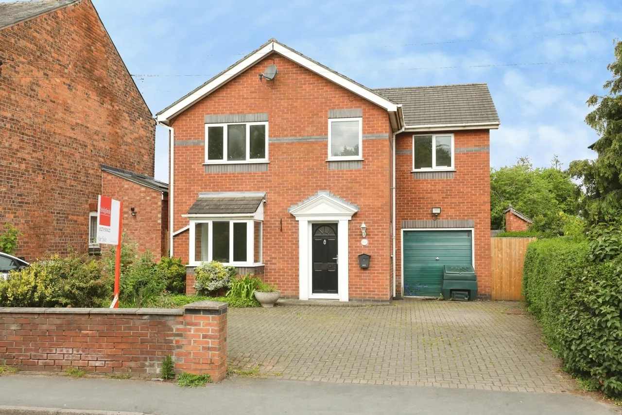 3 bed house for sale — Crewe Road, Haslington, Crewe, Cheshire, CW1