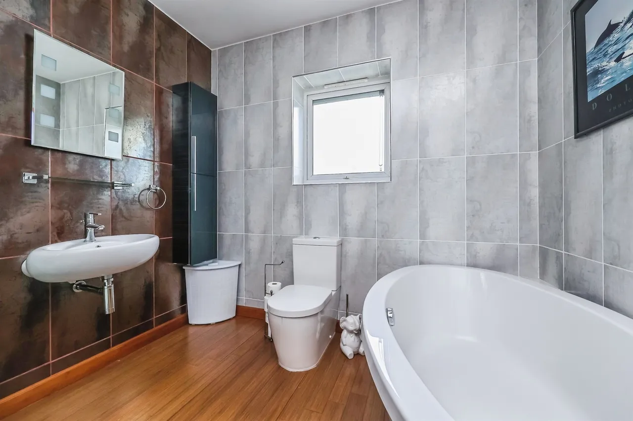 Newtons Lane, Cossall, NG16, photo 23