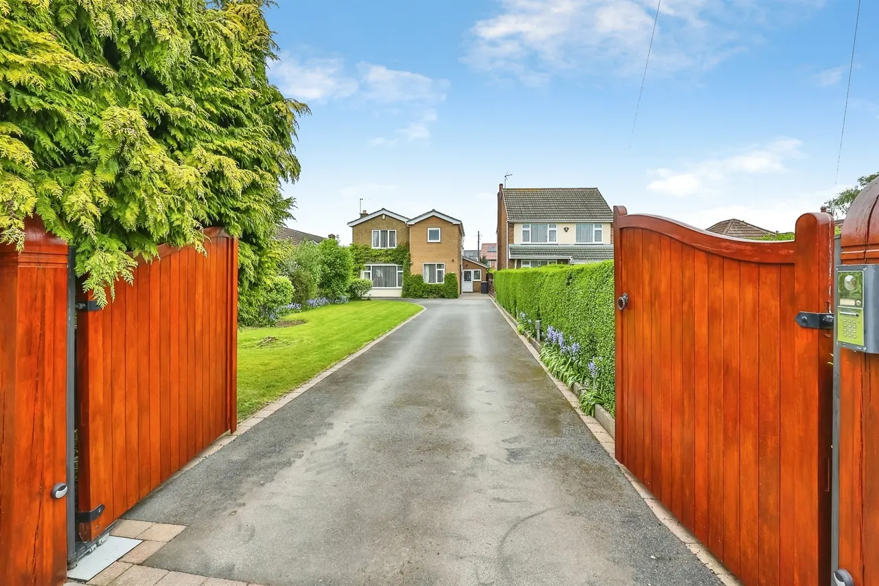 Newtons Lane, Cossall, NG16, photo 2