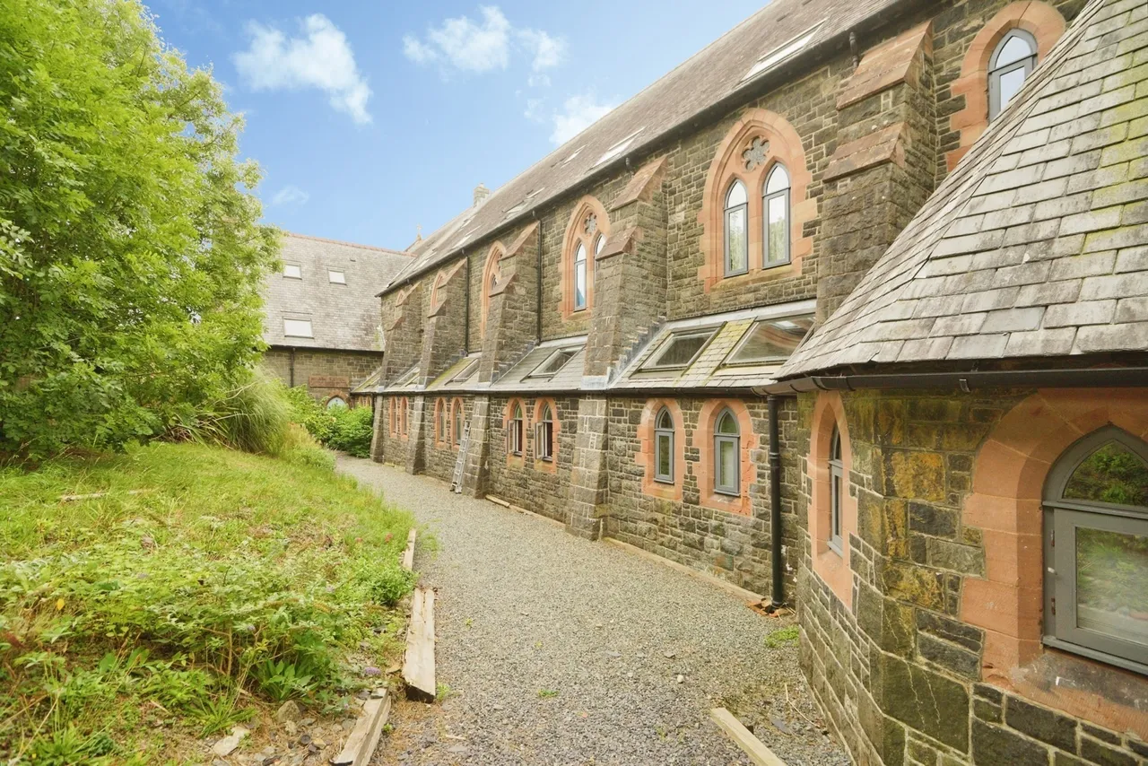 Porthmadog Road, Criccieth, LL52, photo 10