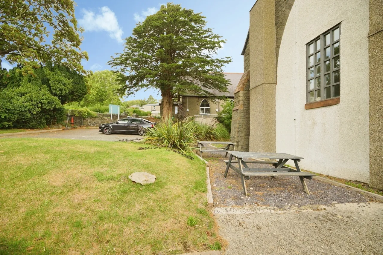 Porthmadog Road, Criccieth, LL52, photo 19