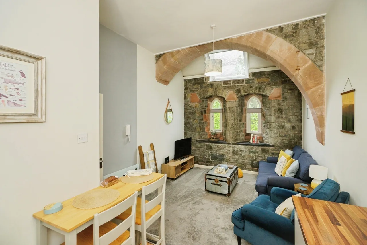 Porthmadog Road, Criccieth, LL52, photo 2