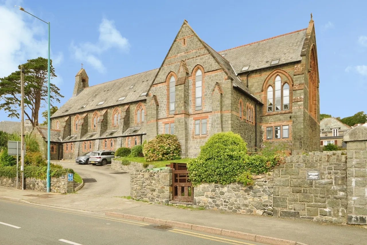 Porthmadog Road, Criccieth, LL52, photo 20