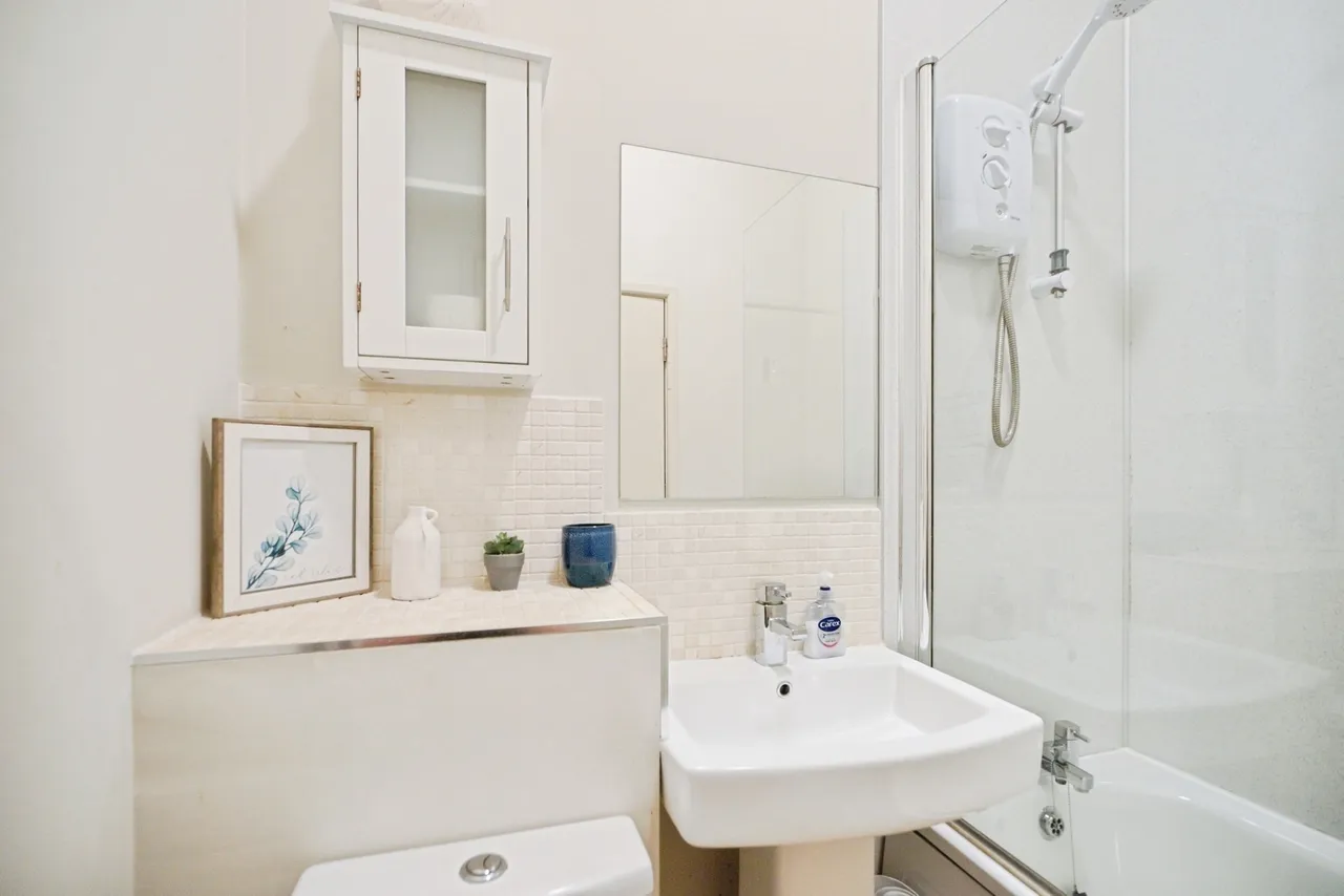 Porthmadog Road, Criccieth, LL52, photo 5