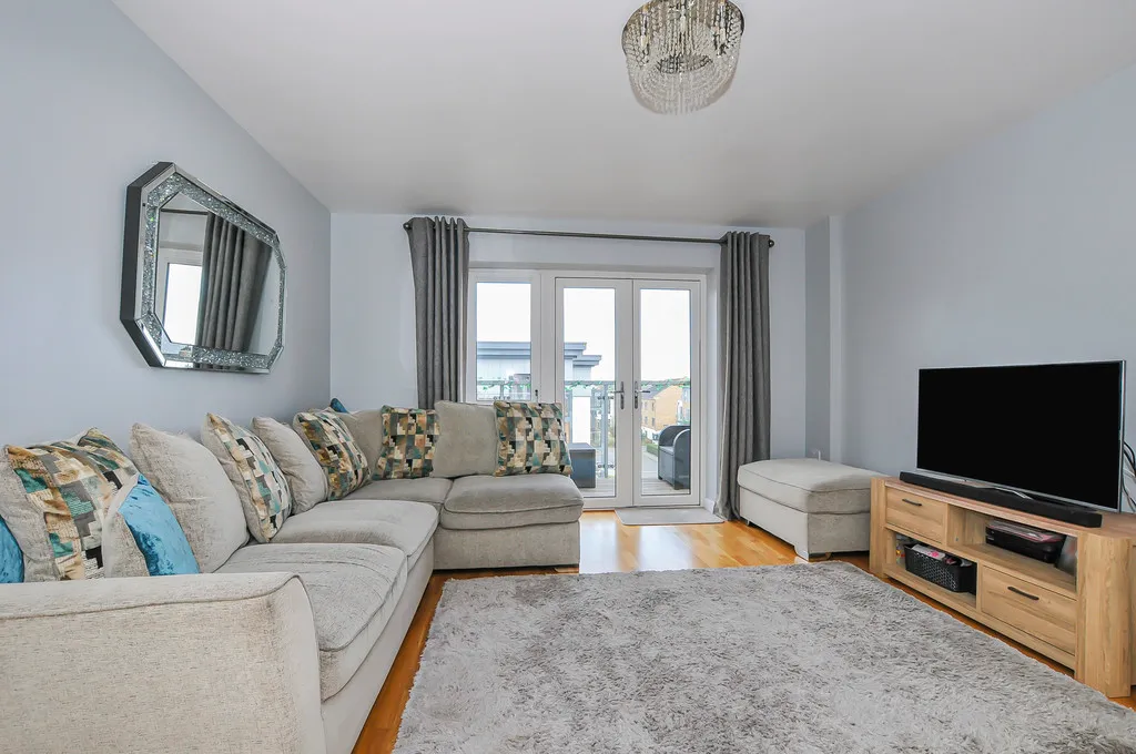 Wintergreen Boulevard, West Drayton, photo 18