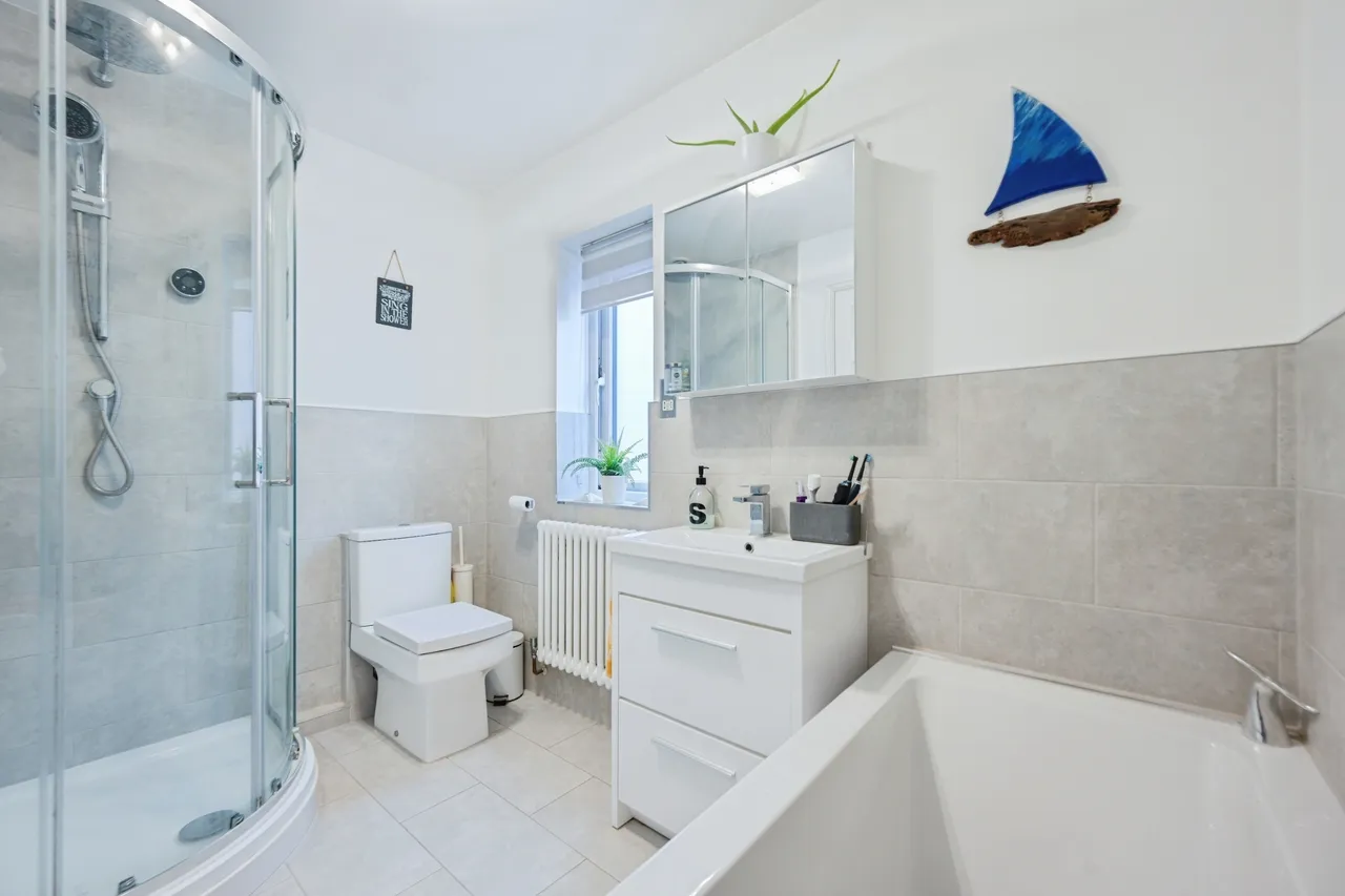 Rowley Close, Tamworth, B79, photo 22