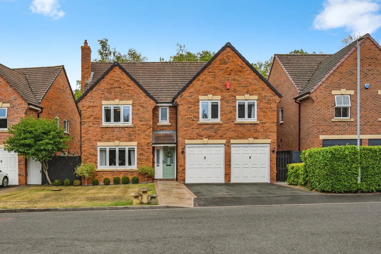5 bed house for sale, Rowley Close, Tamworth, B79