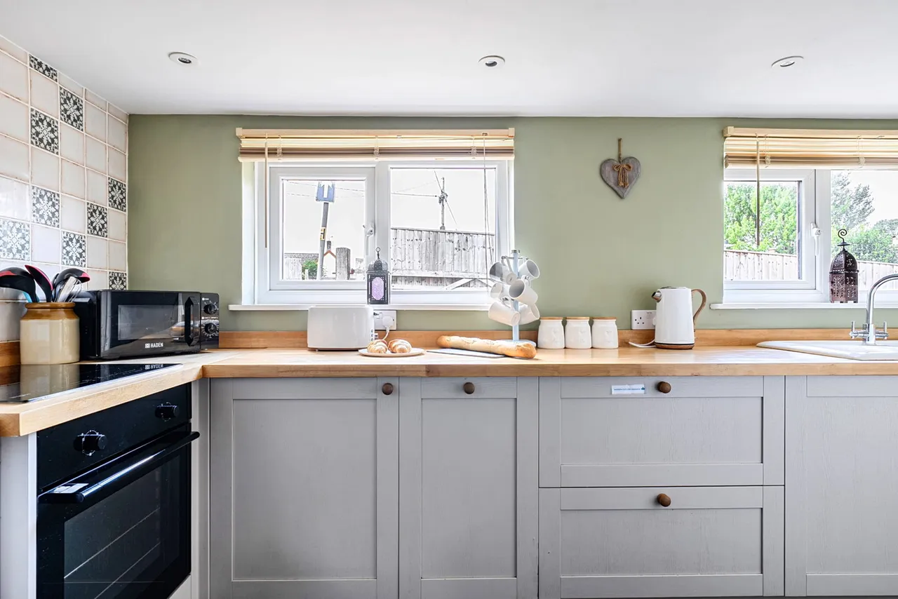 Chapel Street, Warminster, BA12 8BZ, photo 6