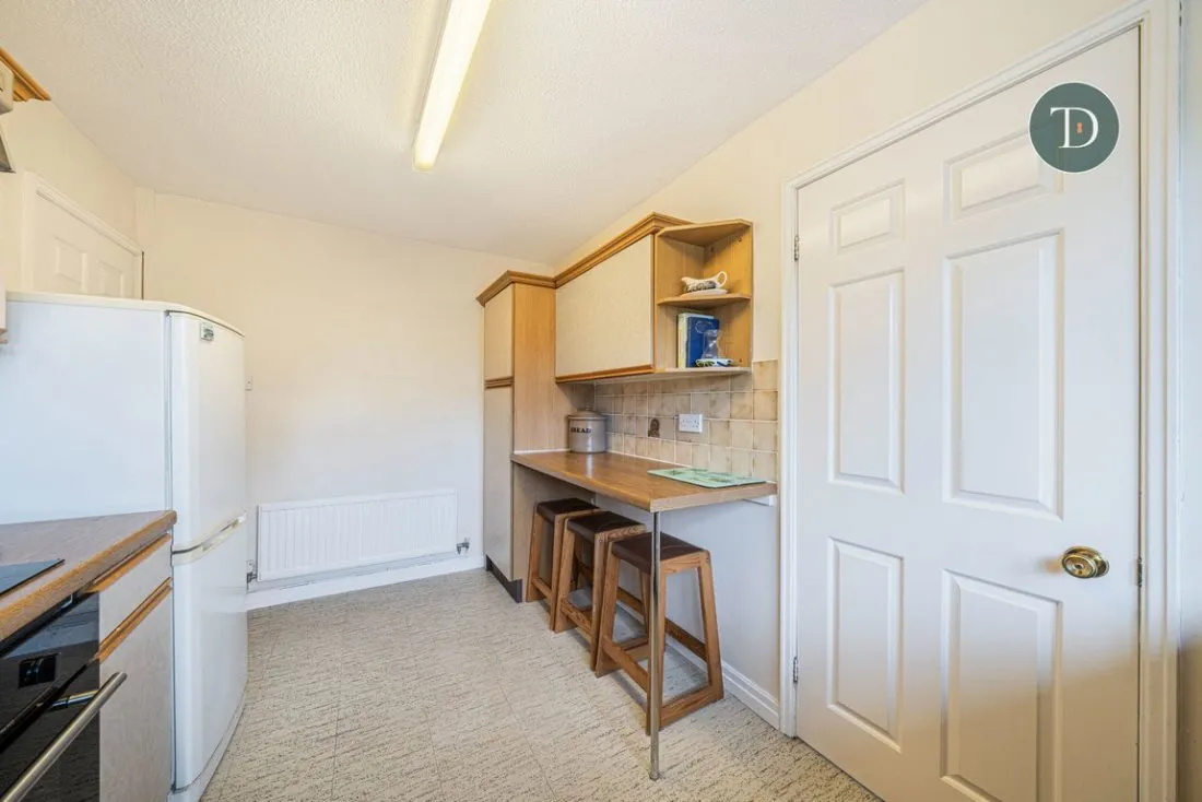 Melrose Drive, Great Sutton, CH66 2YH, photo 11