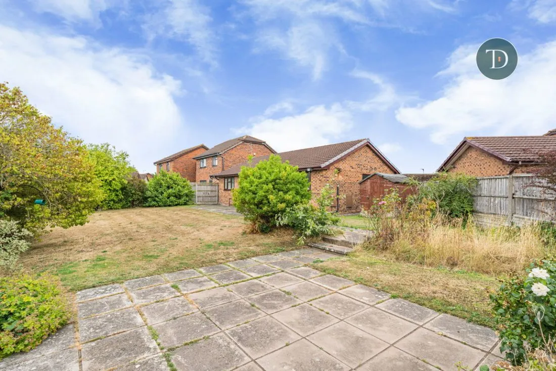 Melrose Drive, Great Sutton, CH66 2YH, photo 28