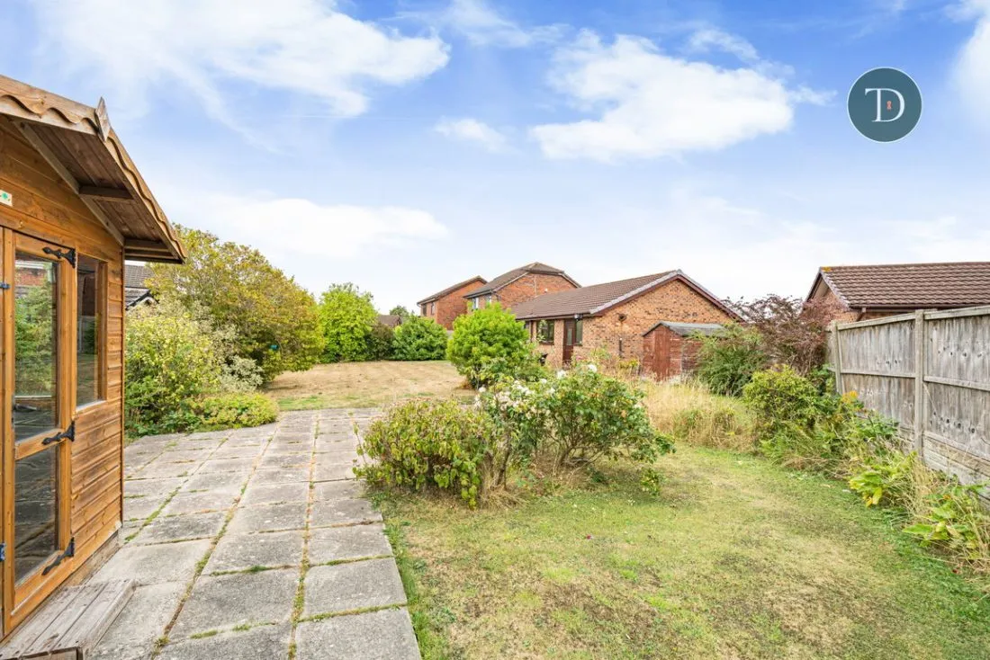 Melrose Drive, Great Sutton, CH66 2YH, photo 27