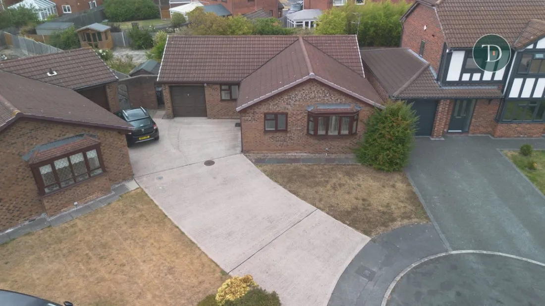 Melrose Drive, Great Sutton, CH66 2YH, photo 29