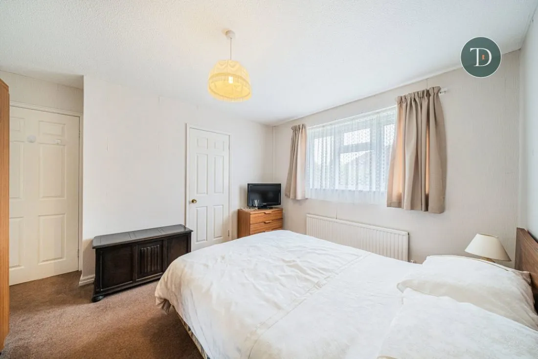 Melrose Drive, Great Sutton, CH66 2YH, photo 16