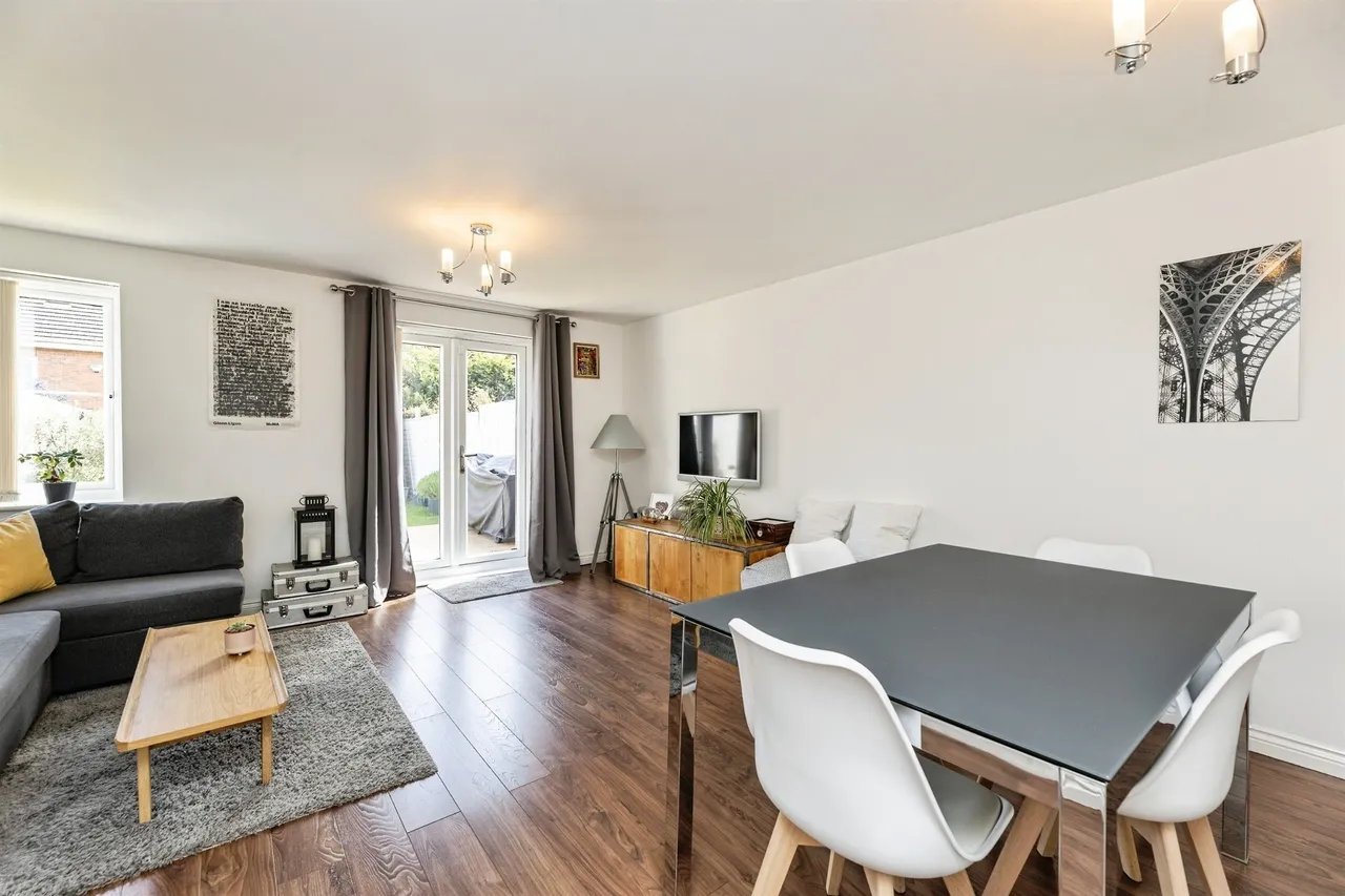 Peart Place, LEEDS, photo 4