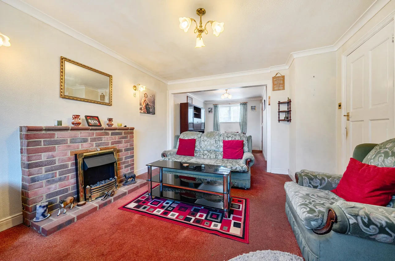 Frenchs Wells, Woking, Surrey, GU21 3AS, photo 4