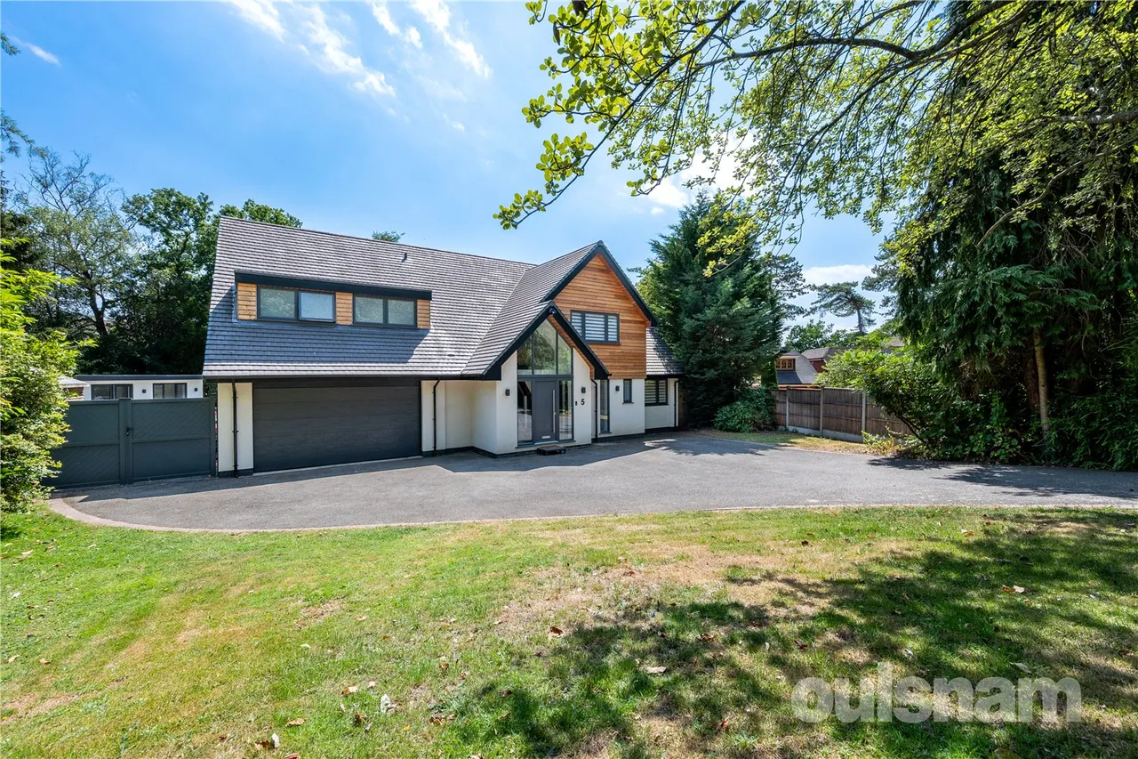 Dunedin Drive, Barnt Green, Birmingham, Worcestershire, B45 8HZ, photo 11