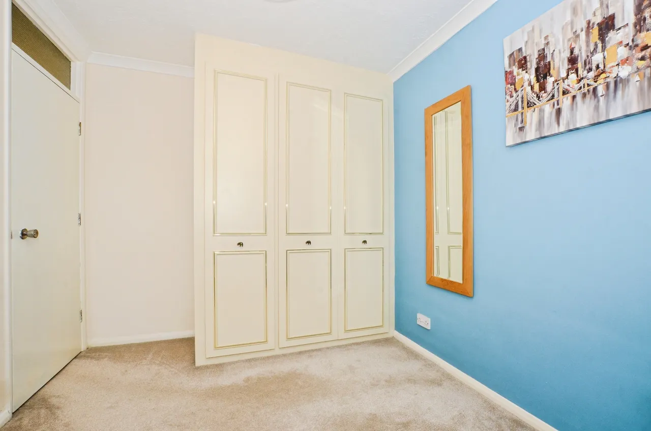 Grandfield Avenue, Watford, photo 12