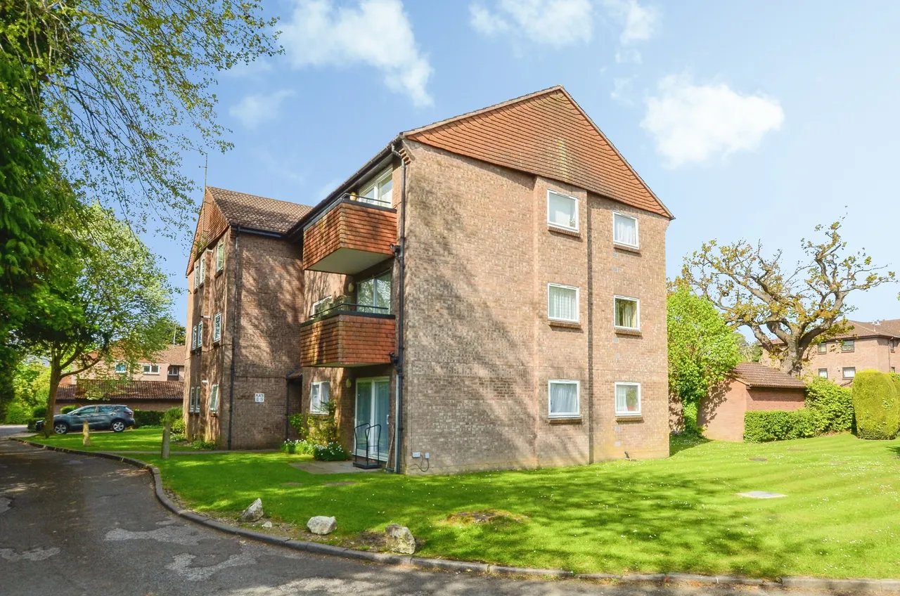 Grandfield Avenue, Watford, photo 3