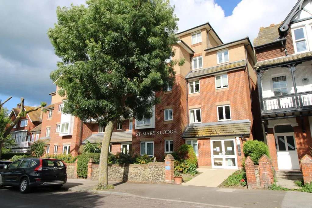 1 bed flat for sale, Beach Avenue, Birchington
