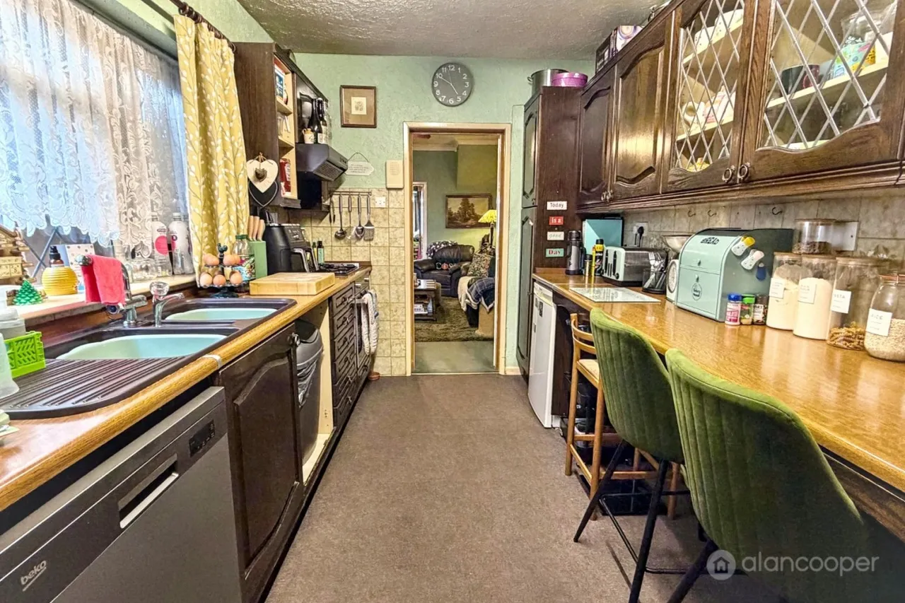 Stanley Road, Abbey Green, CV11, photo 9