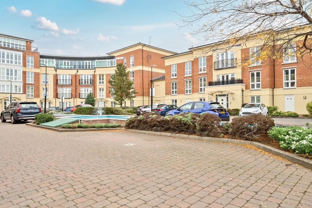 Trevelyan Court Windsor SL4, photo 11