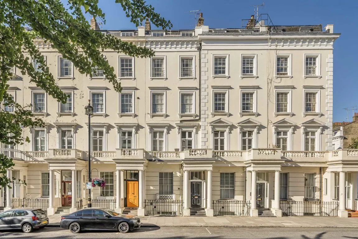 2 bed property to rent, St. George's Drive, Pimlico, SW1V