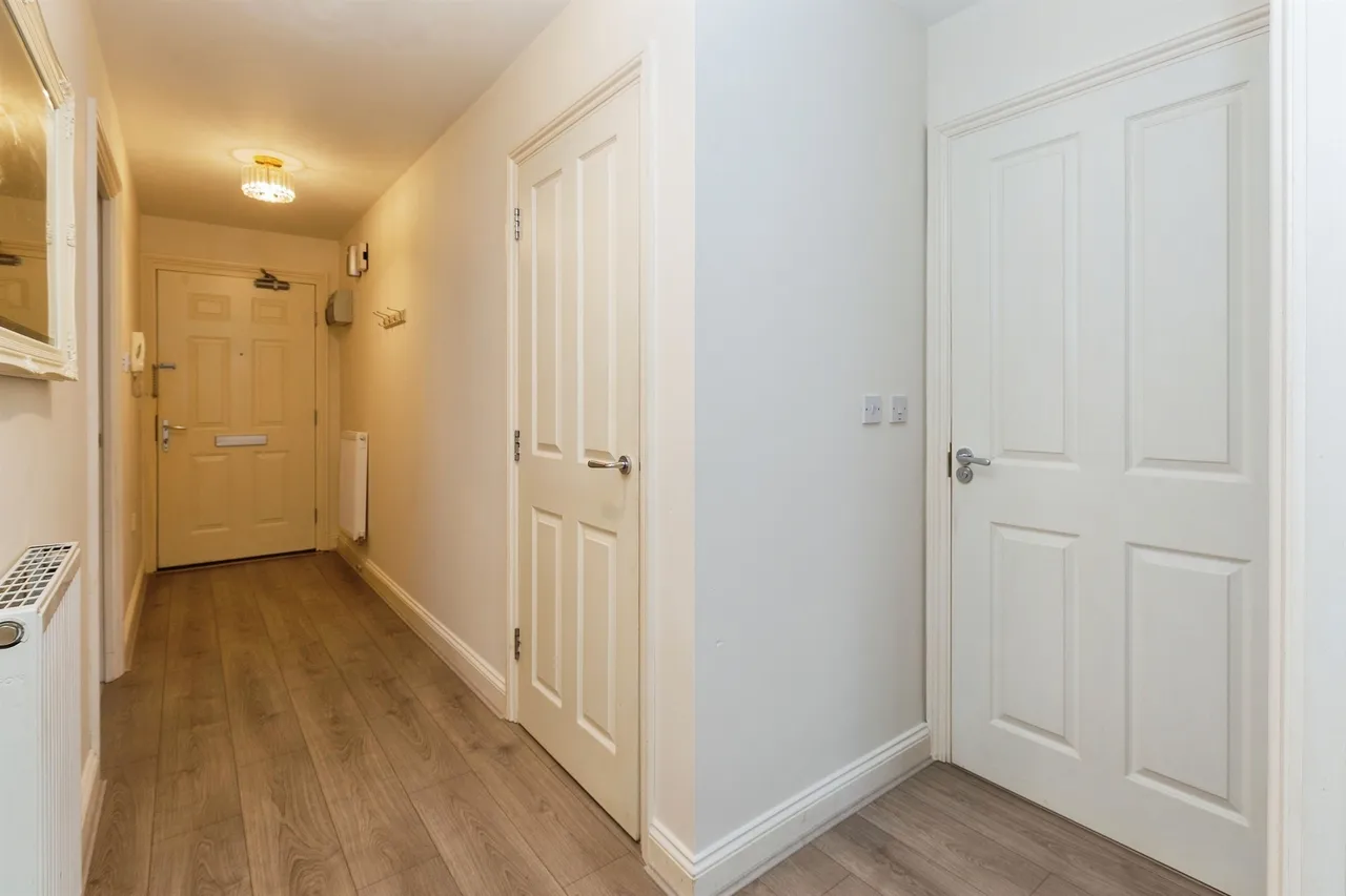 Poole Close, Aylesbury, HP21, photo 15