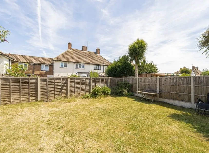 Hawthorn Way, Shepperton, TW17, photo 9