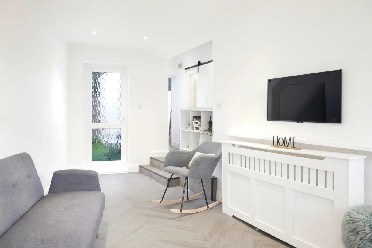Oakhill Road, SW16, photo 3