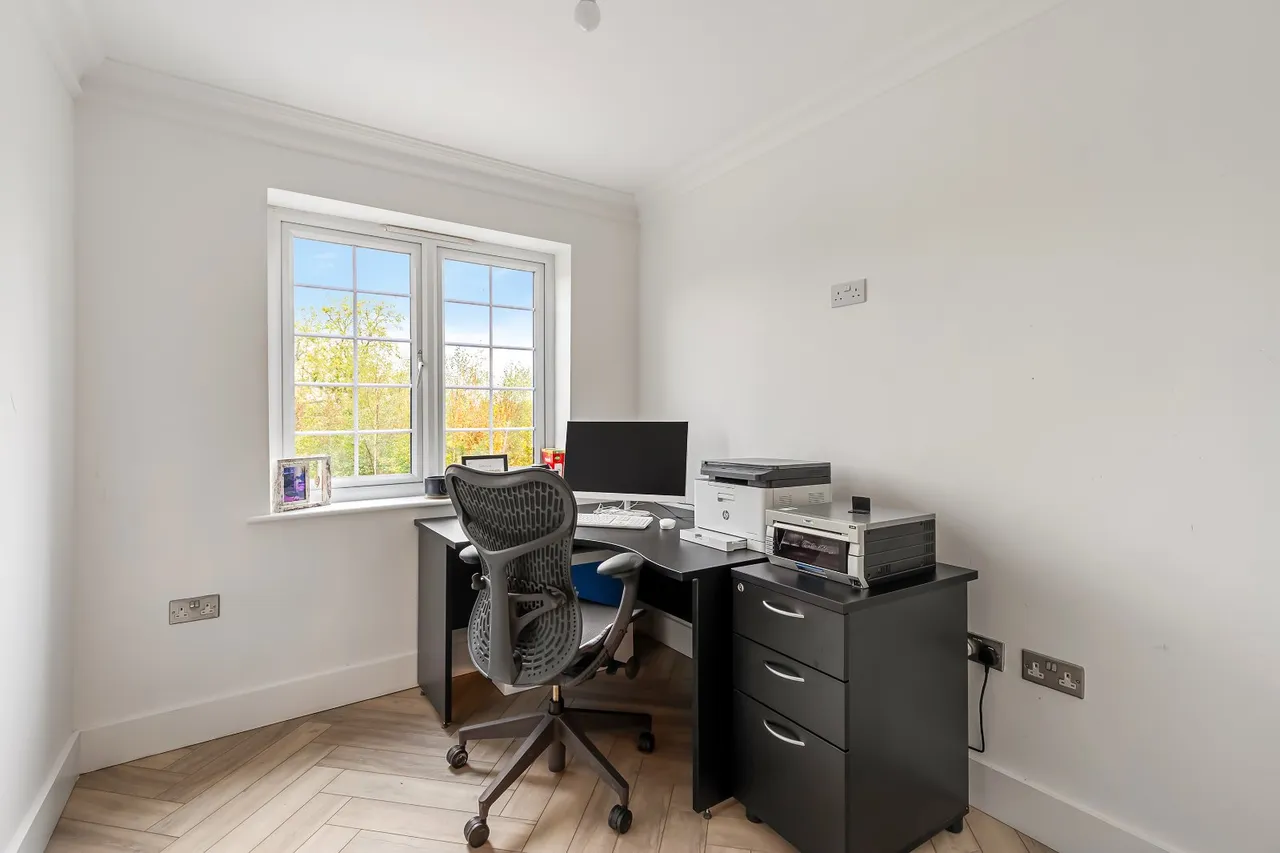 Norwood Avenue, Menston, LS29, photo 13