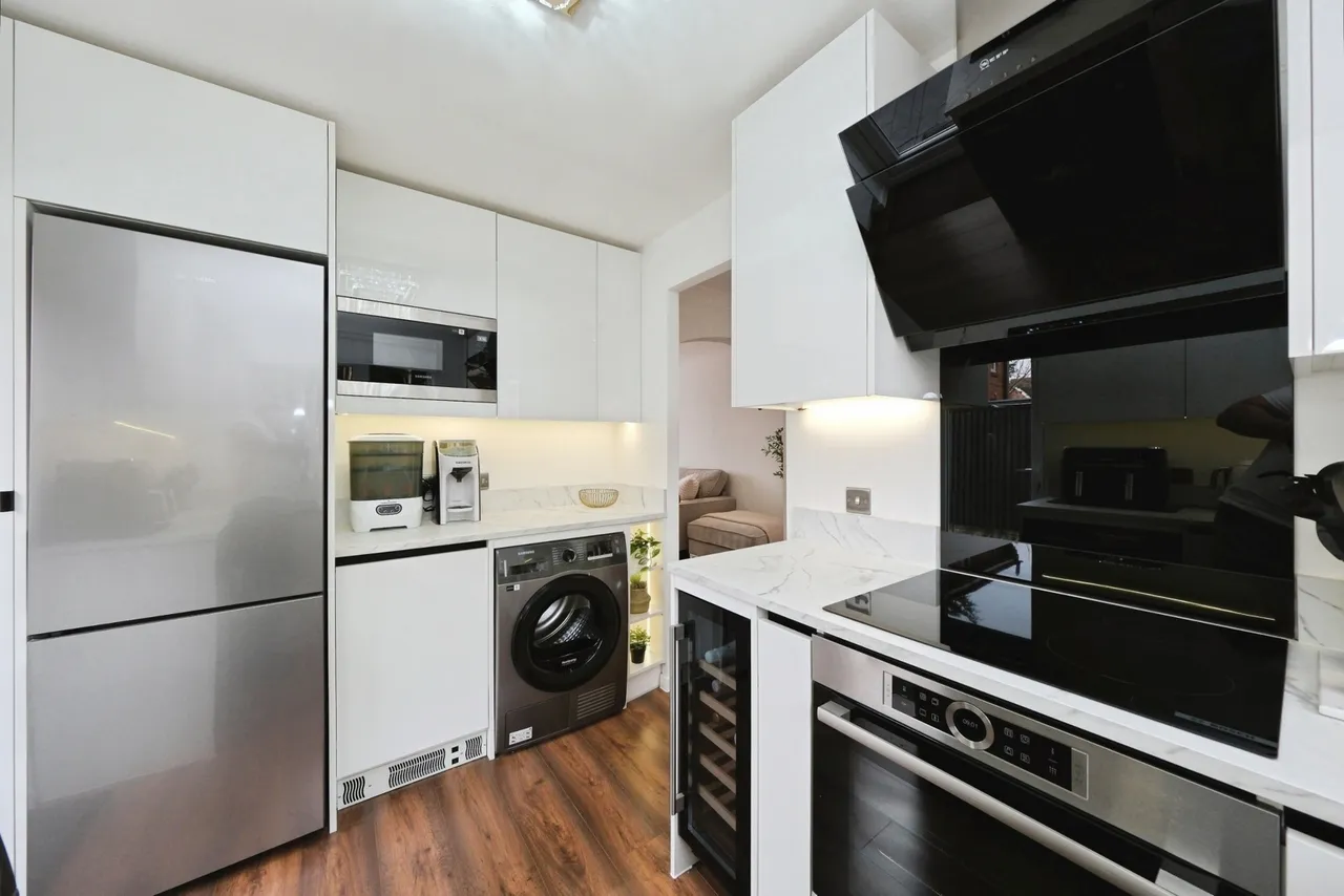 Japonica Drive, Nottingham, NG6, photo 7