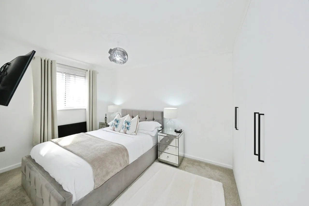 Japonica Drive, Nottingham, NG6, photo 10