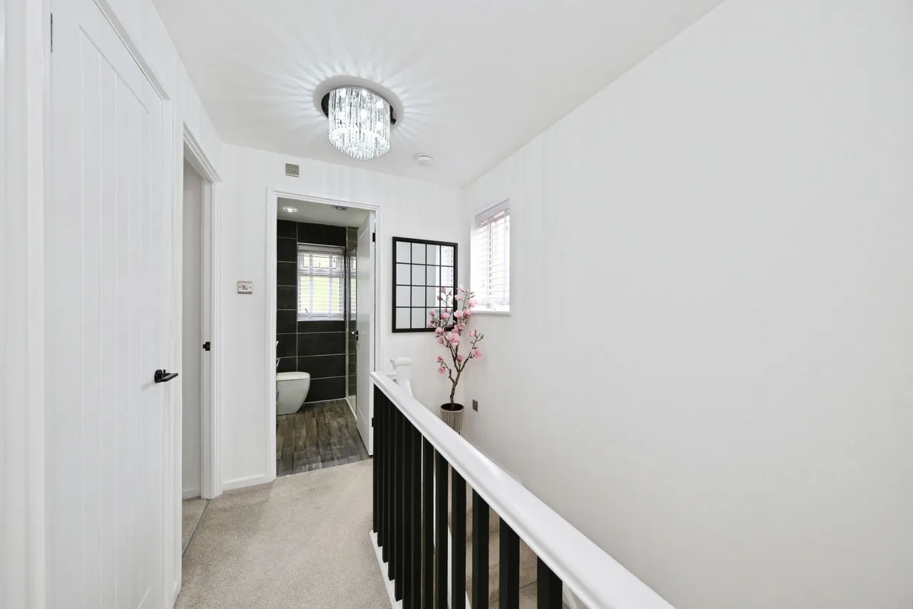 Japonica Drive, Nottingham, NG6, photo 15