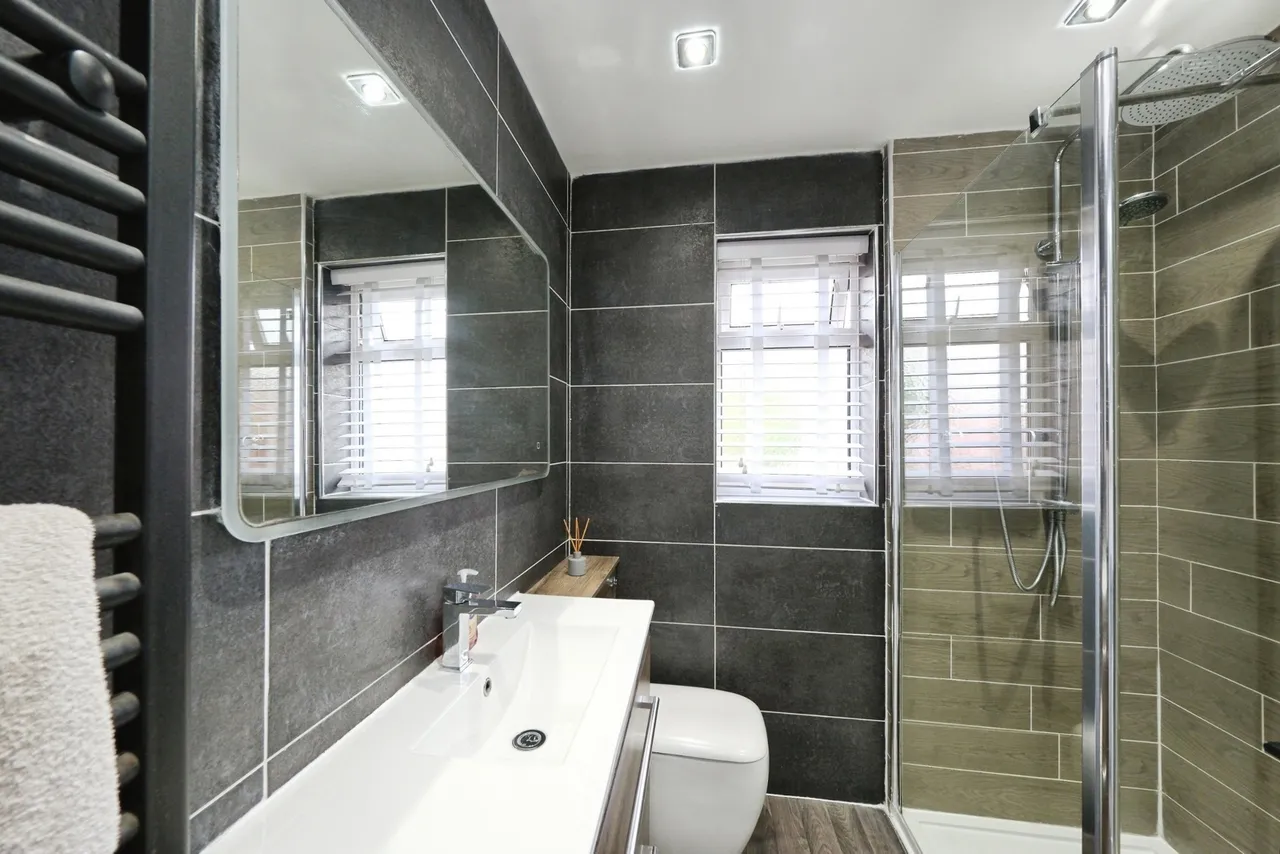 Japonica Drive, Nottingham, NG6, photo 9