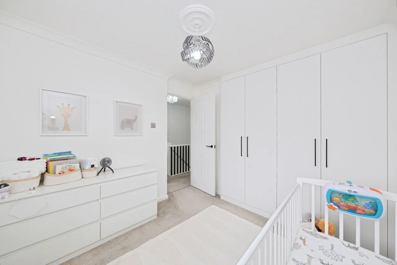 Japonica Drive, Nottingham, NG6, photo 13