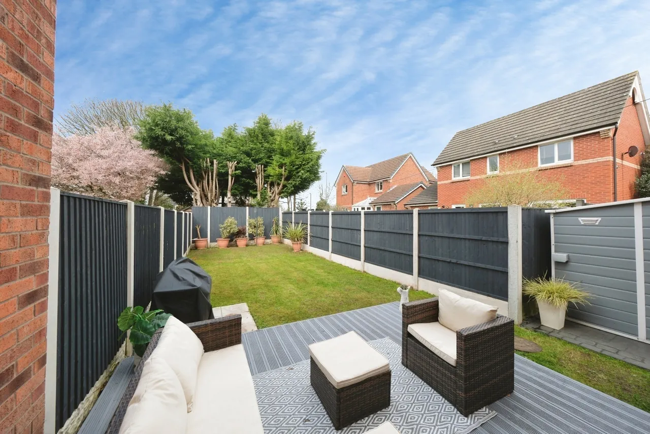 Japonica Drive, Nottingham, NG6, photo 16