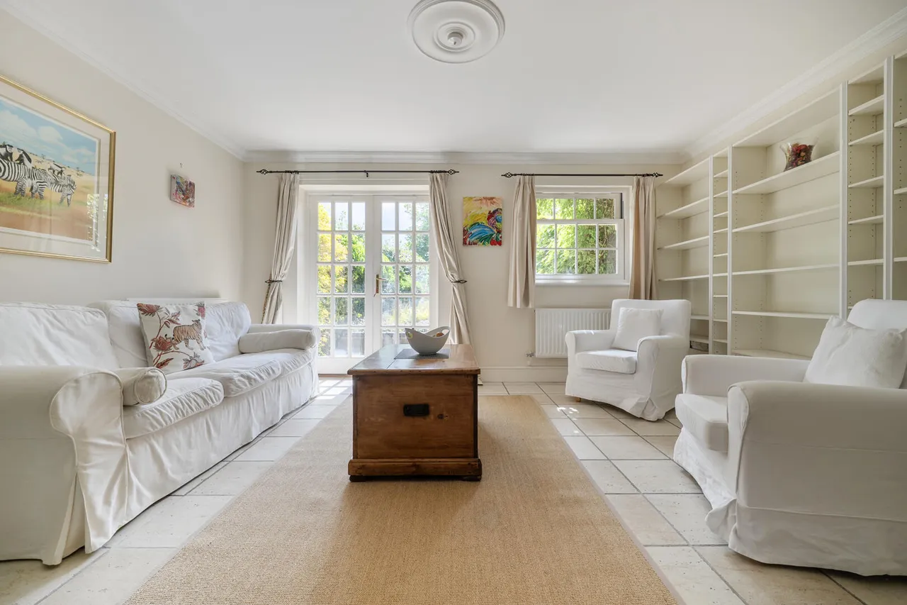 The Mews, Devizes, SN10, photo 7