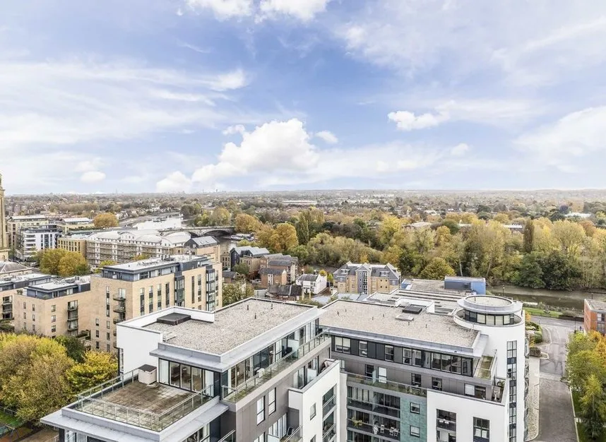Pump House Crescent, Brentford, TW8, photo 7