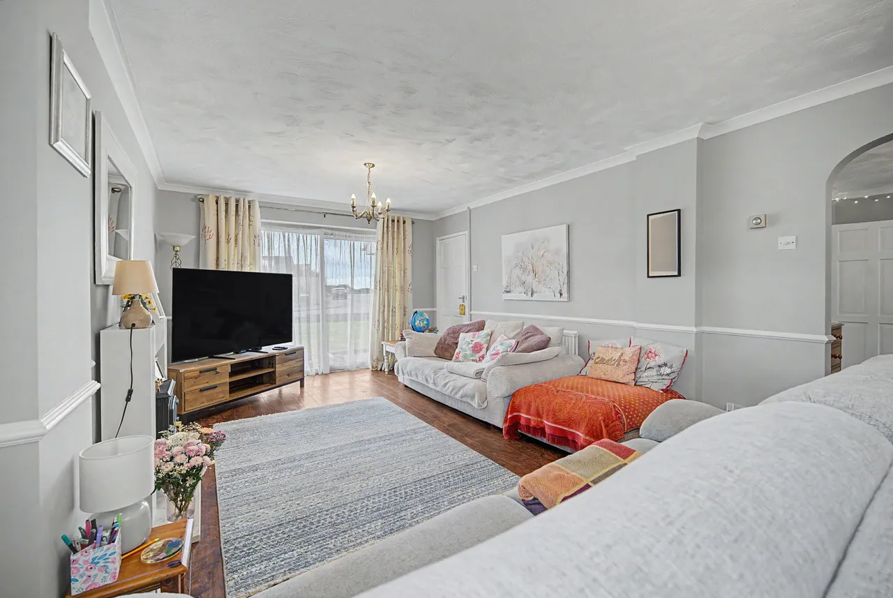 Anglesey Way, Nottage, Porthcawl, CF36 3QP, photo 3