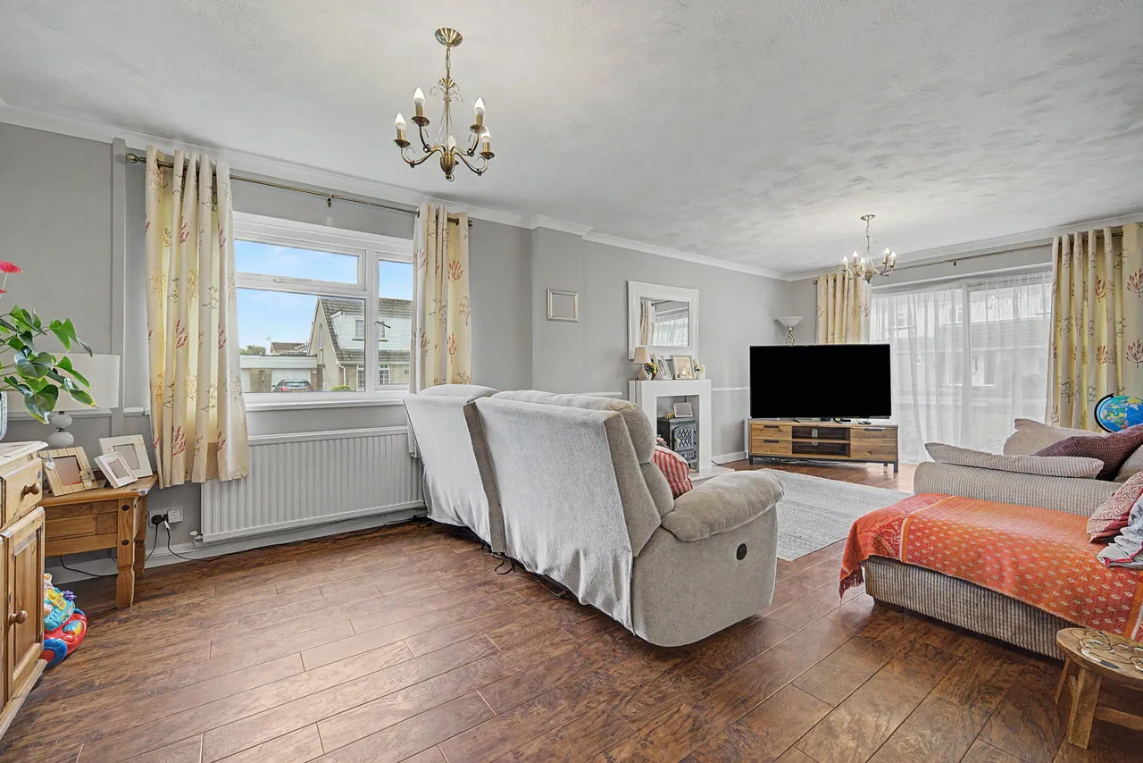 Anglesey Way, Nottage, Porthcawl, CF36 3QP, photo 6