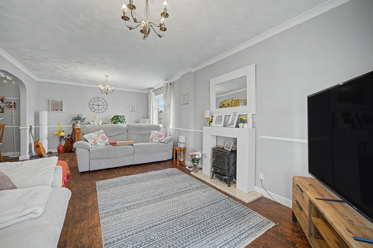 Anglesey Way, Nottage, Porthcawl, CF36 3QP, photo 5