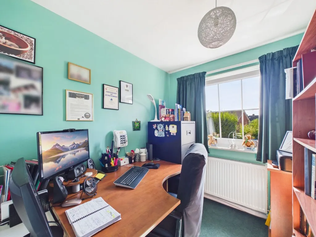 Melling Close, Earley, RG6, photo 13