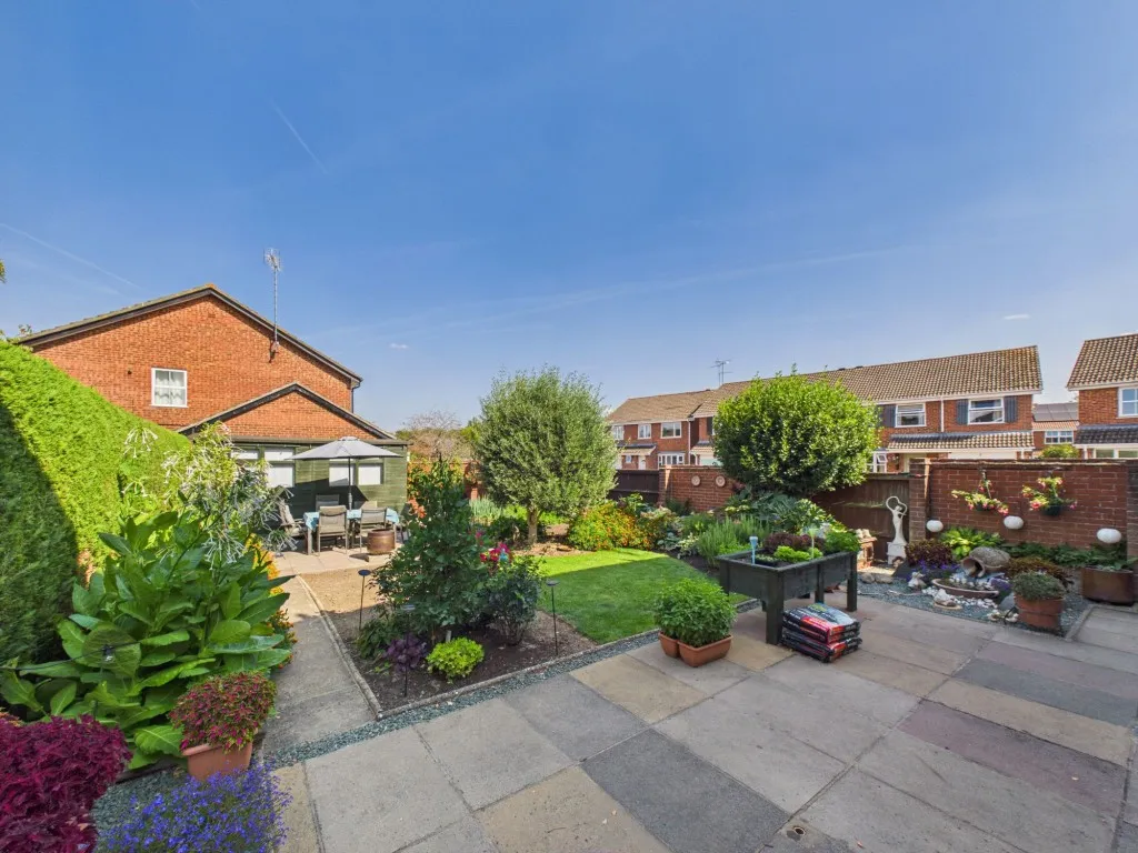 Melling Close, Earley, RG6, photo 14