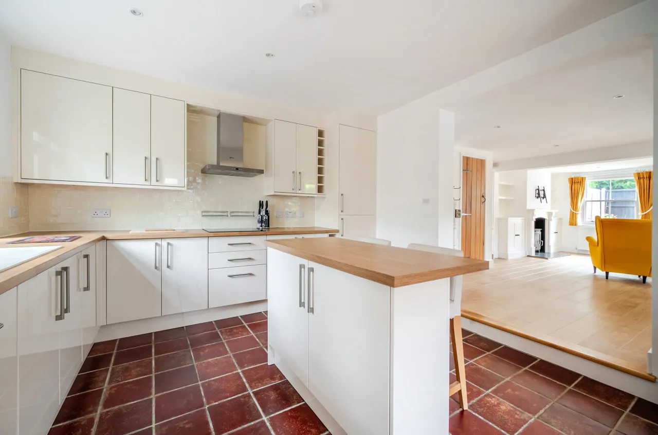 North Street, Winkfield, Windsor, Berkshire, SL4 4TH, photo 6