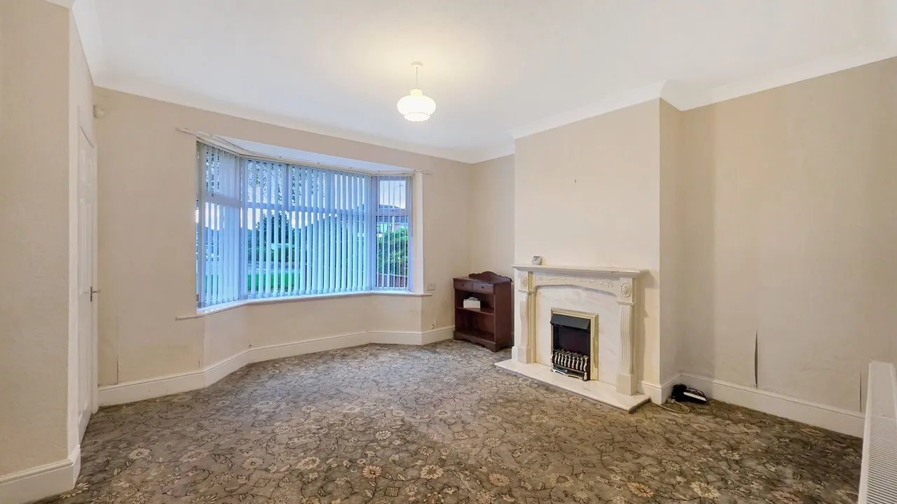 Coach Road, Astley, M29, photo 7