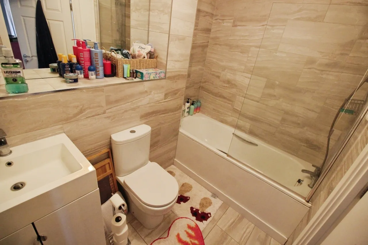 Poplar Place, London, photo 8