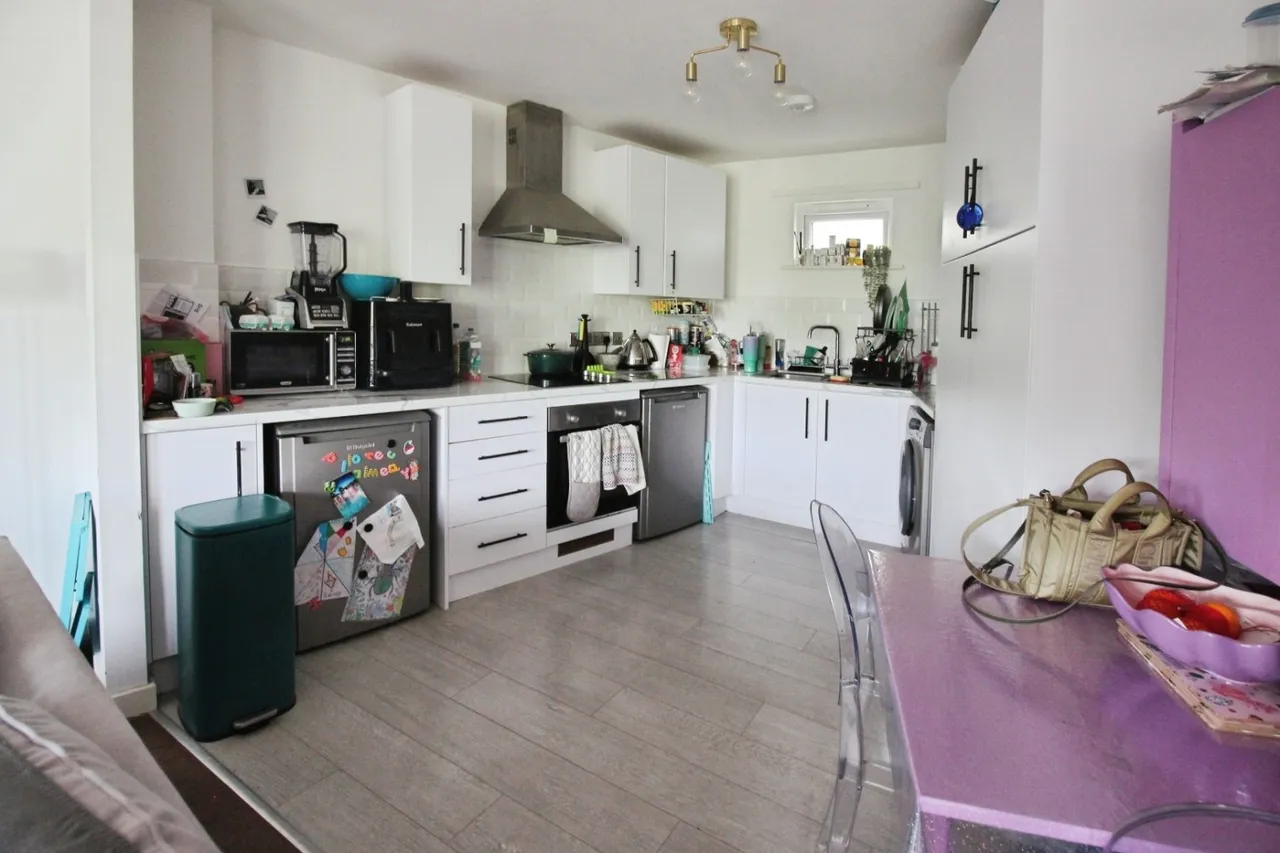 Poplar Place, London, photo 2