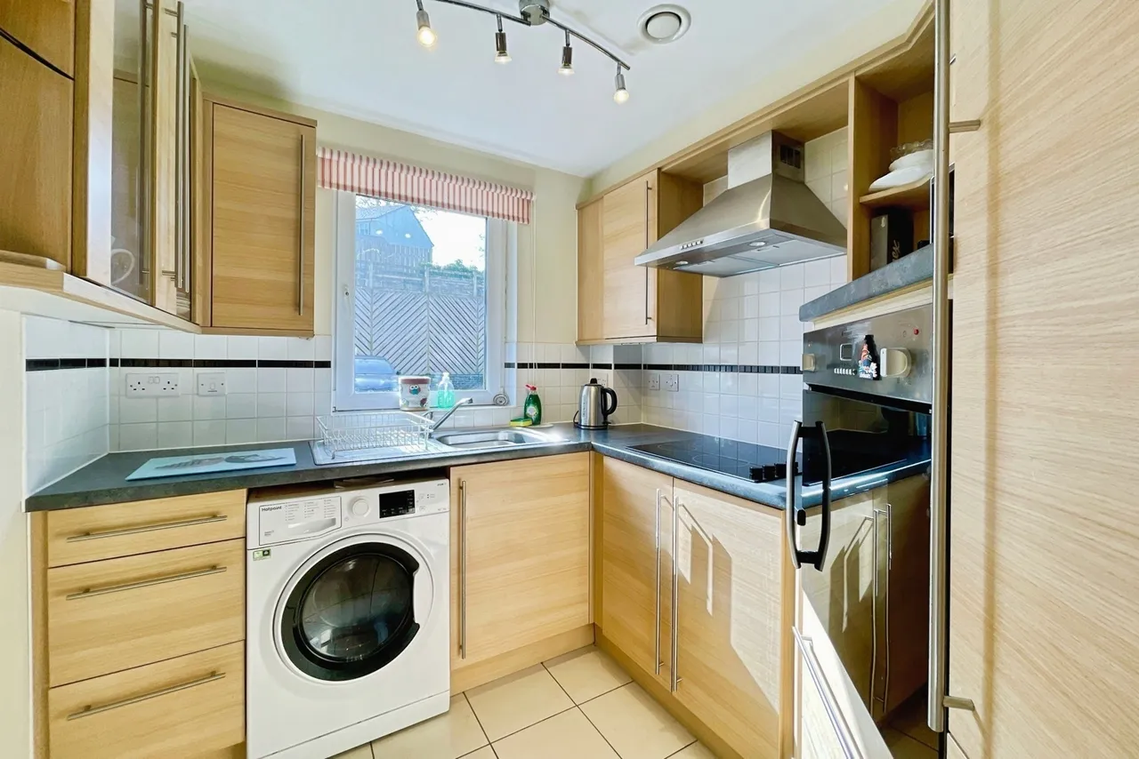 Tregolls Road, Truro, TR1, photo 4
